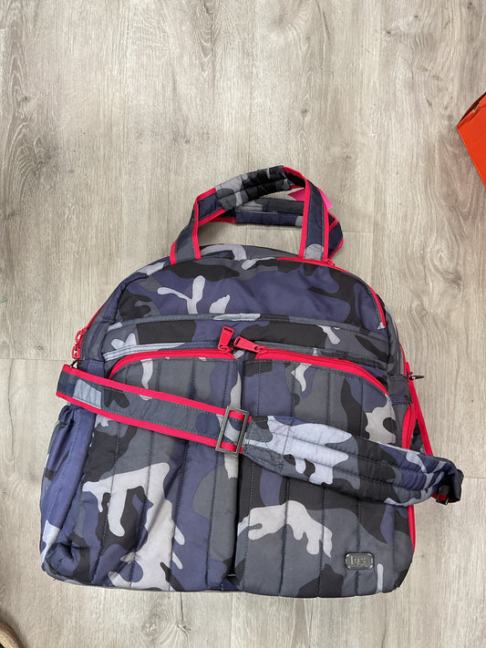 LUG Purse large travel bag wtih crossbody strap camo blue and red