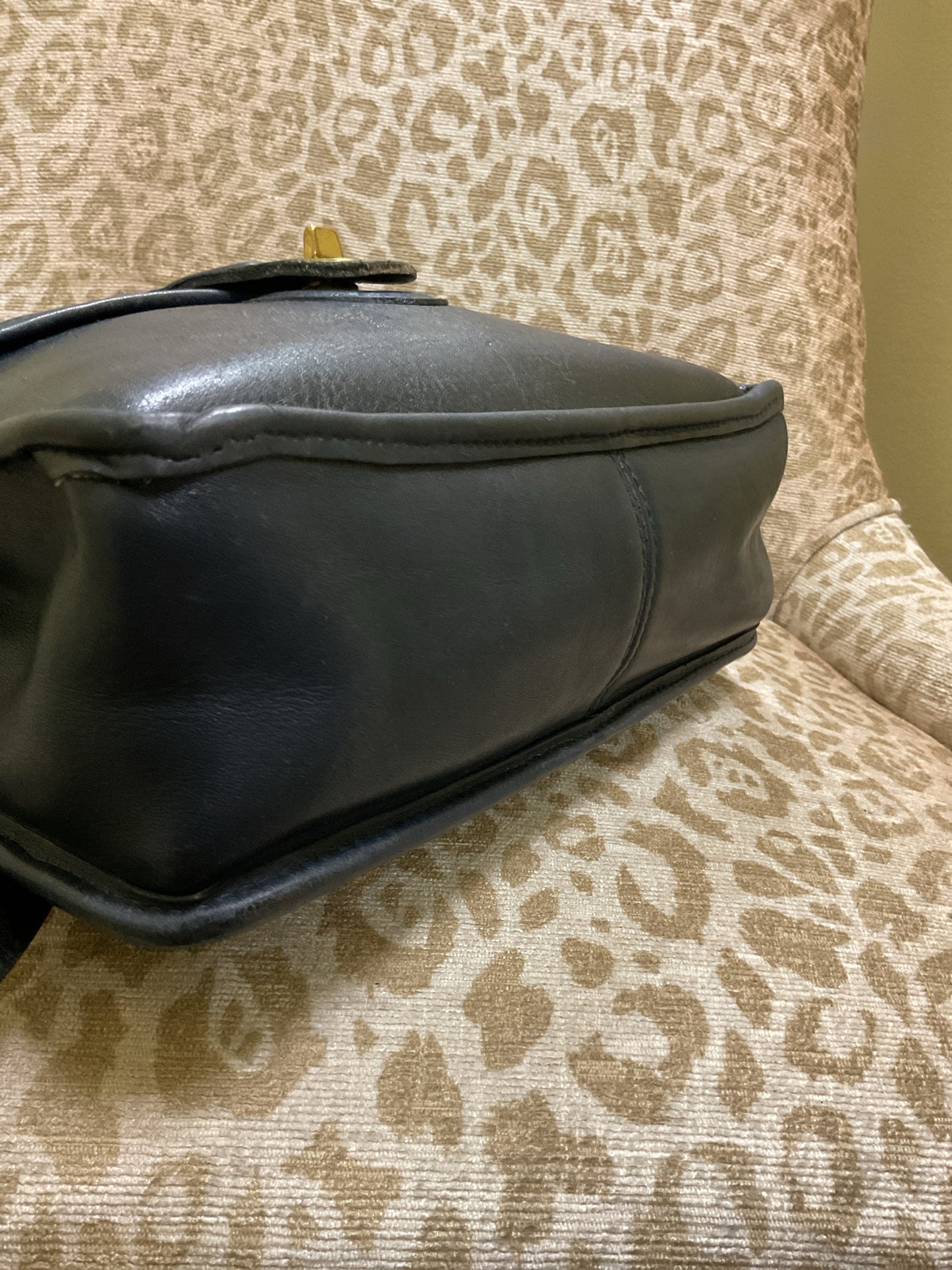 coach Purse vintage flap navy leather crossbody