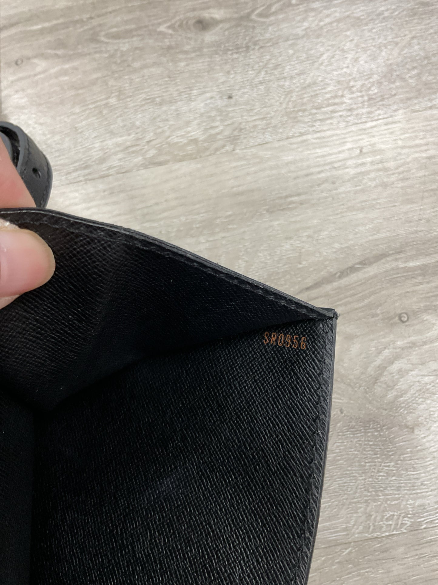 LOUIS VUITTON Purse  Monceau 28 black epi leather 1996