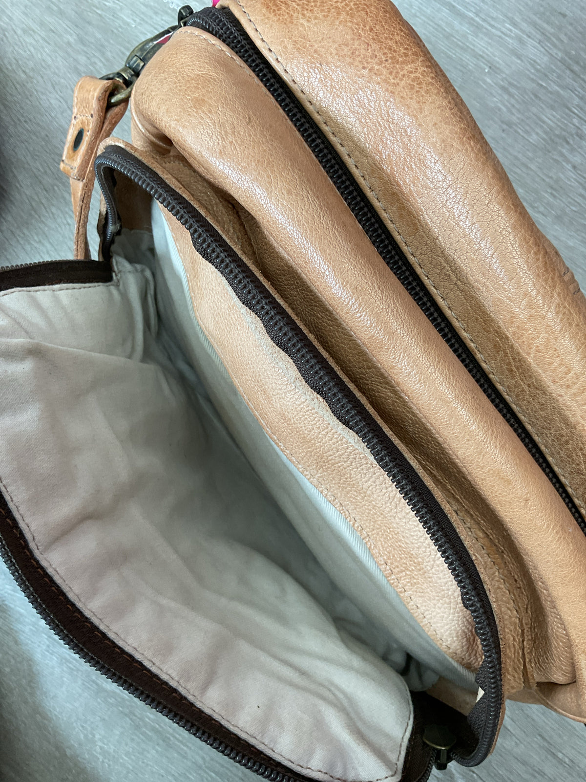BED STU Purse tan leather crossbody woven design