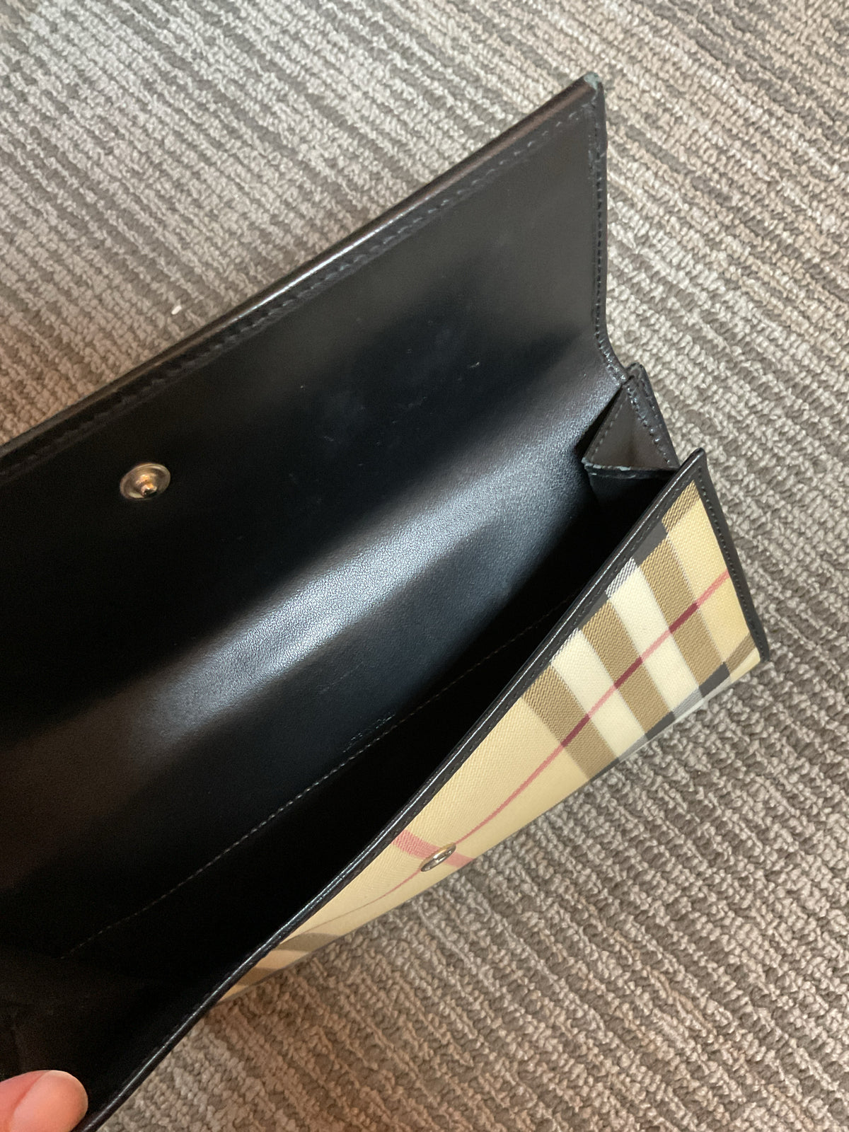 Burberry Purse Classic Nova Check Tote Bag with matching wallet