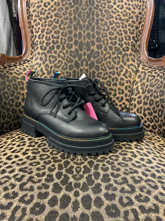 KURT GEIGER 5.5 Black Boots