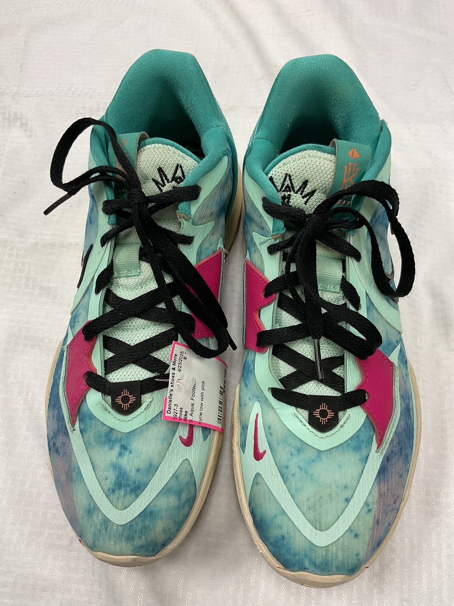 Nike 9 Aqua shoes
