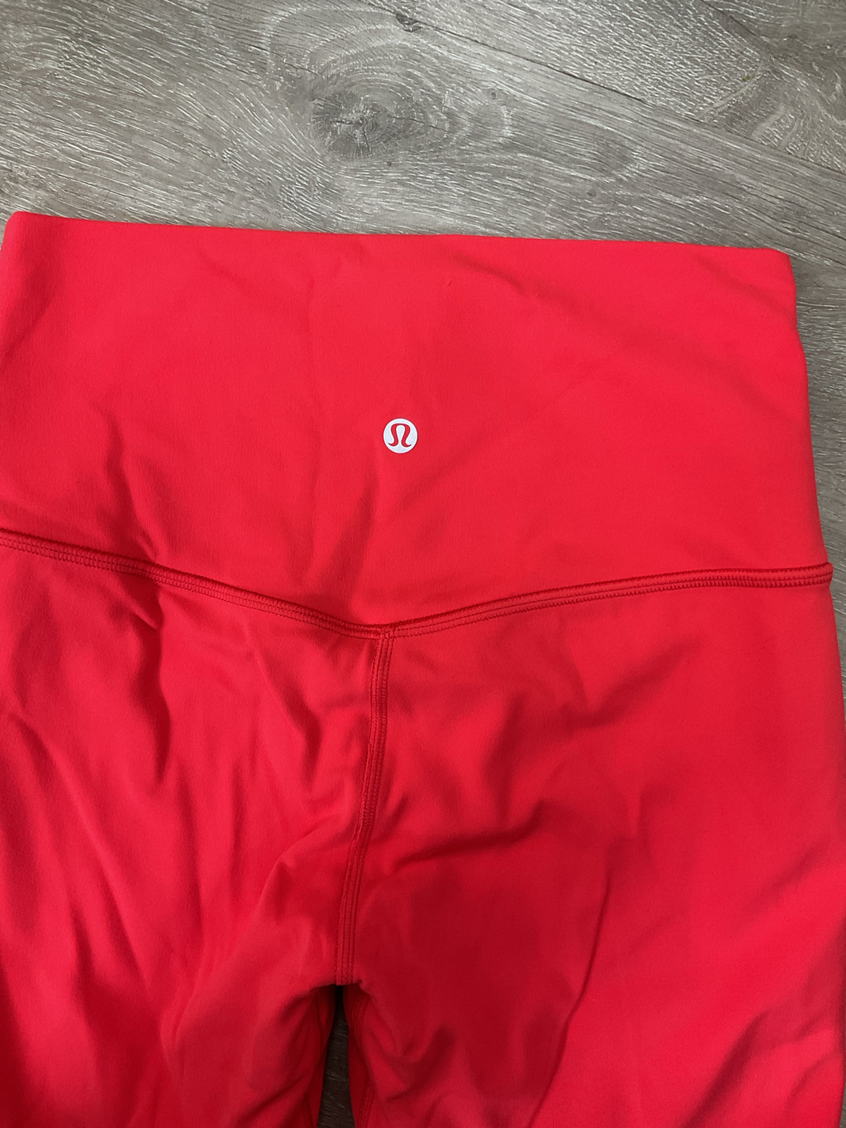 Lululemon Size 6 Coral Shorts