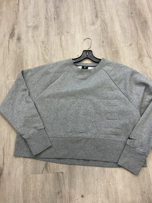 Nike Size M Gray Shirt ladies crop oversized