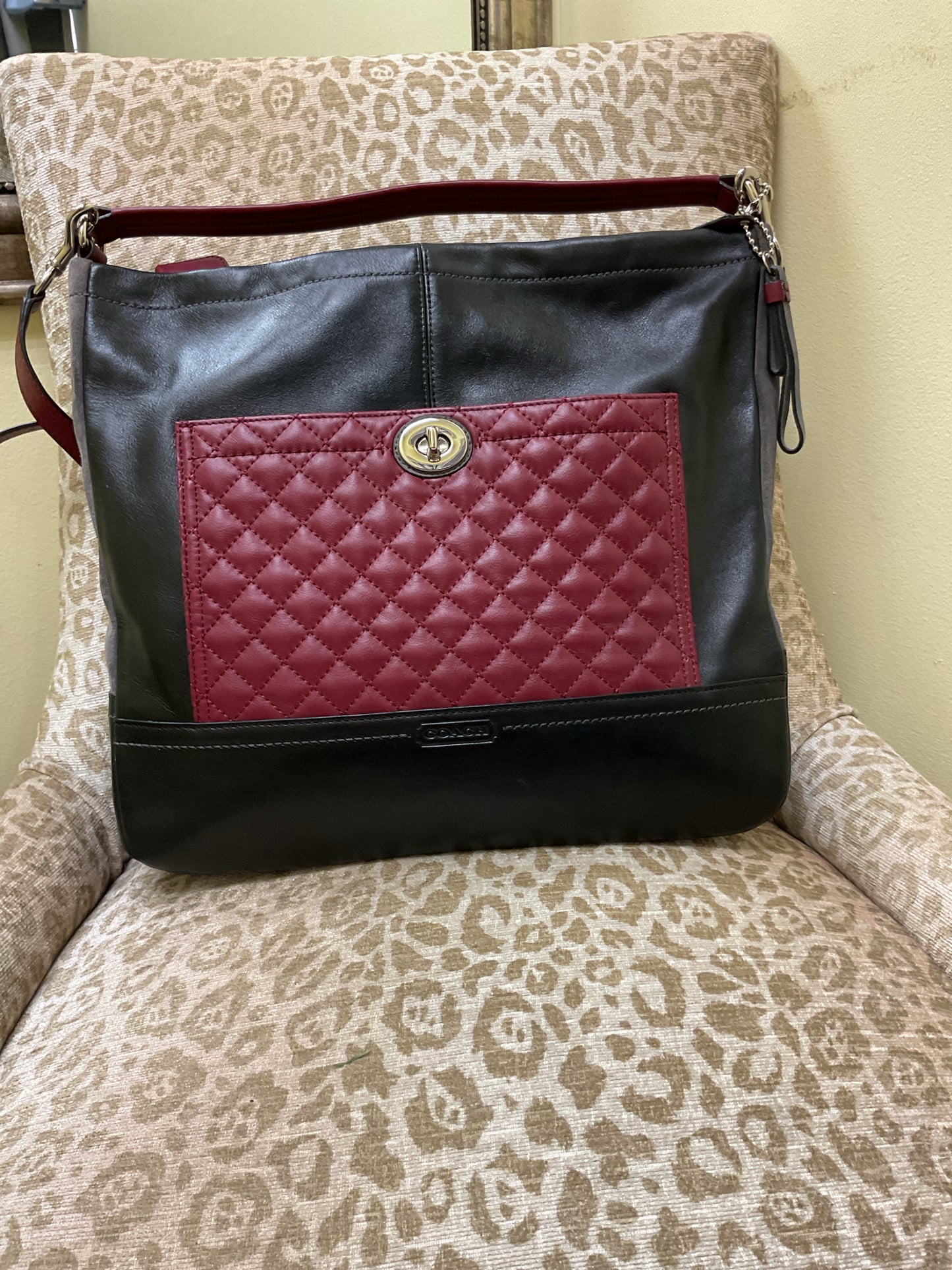 Coach Park colorblock 2 way Shoulder Tote F24981