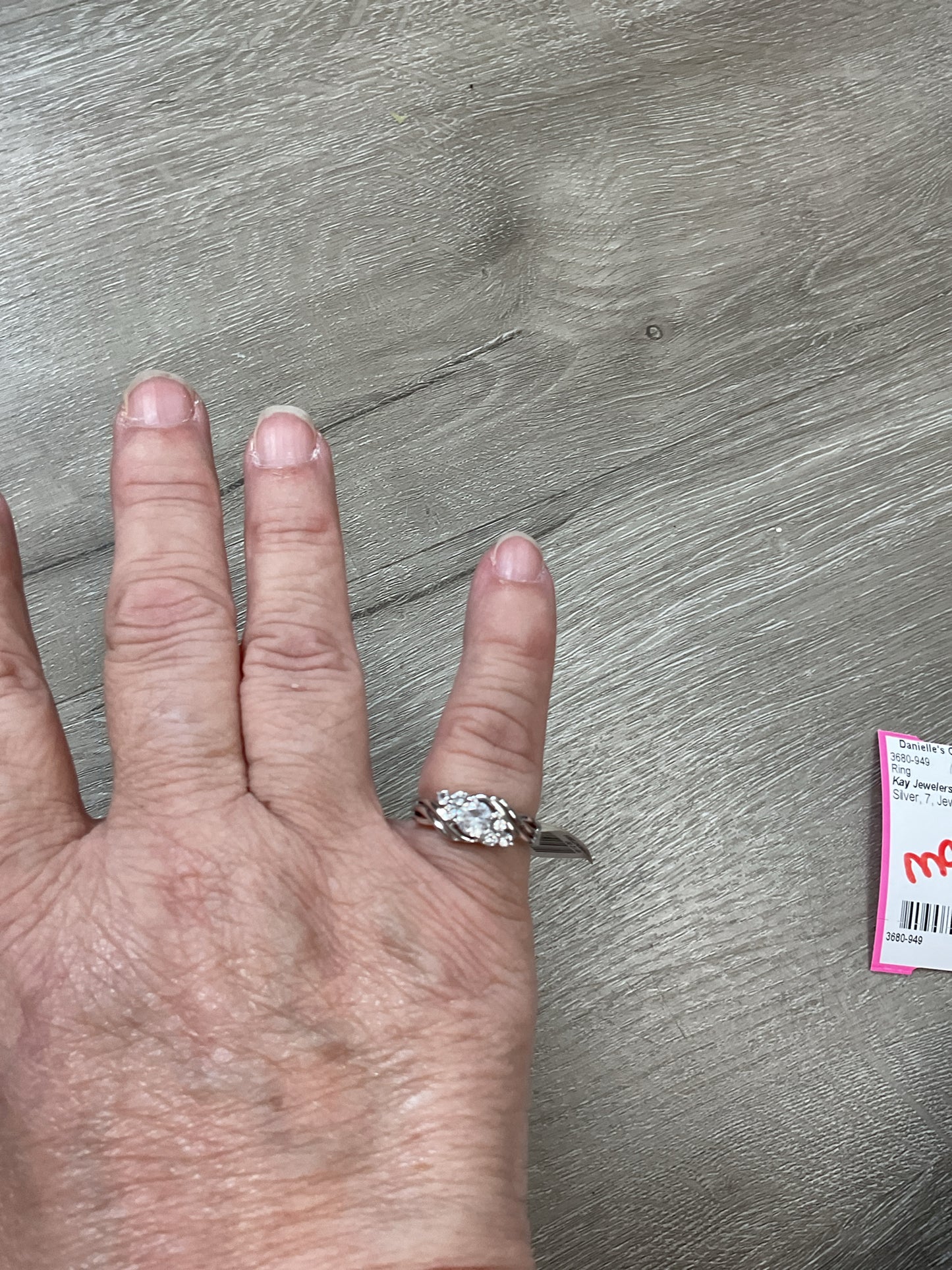 Kay Jewelers Ring cz new