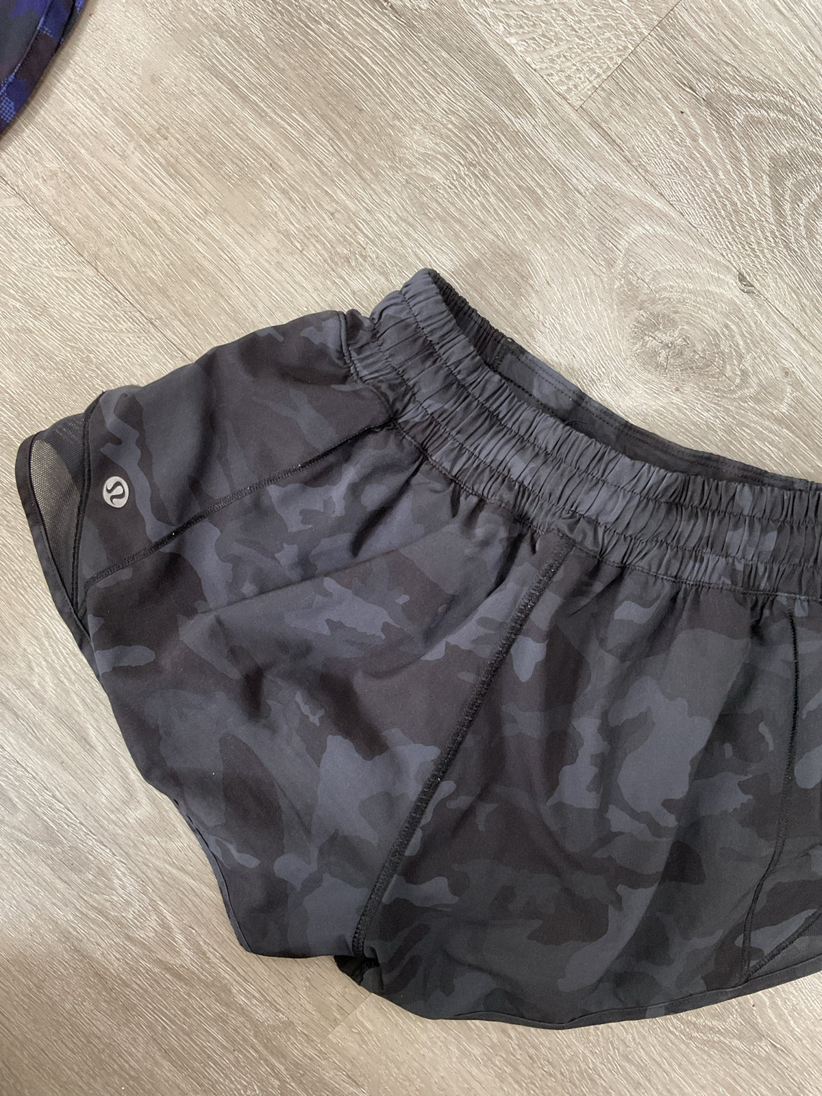Lululemon Size 2 Camo Shorts