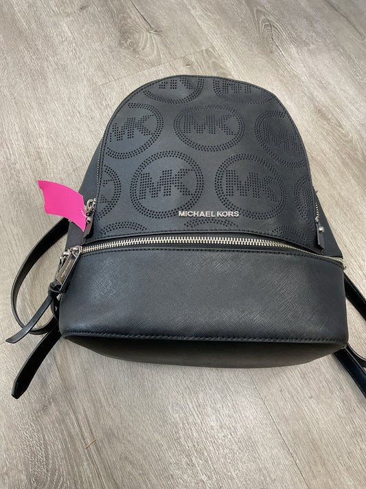 Michael Kors Backpack perforated MK silver zippers medium
