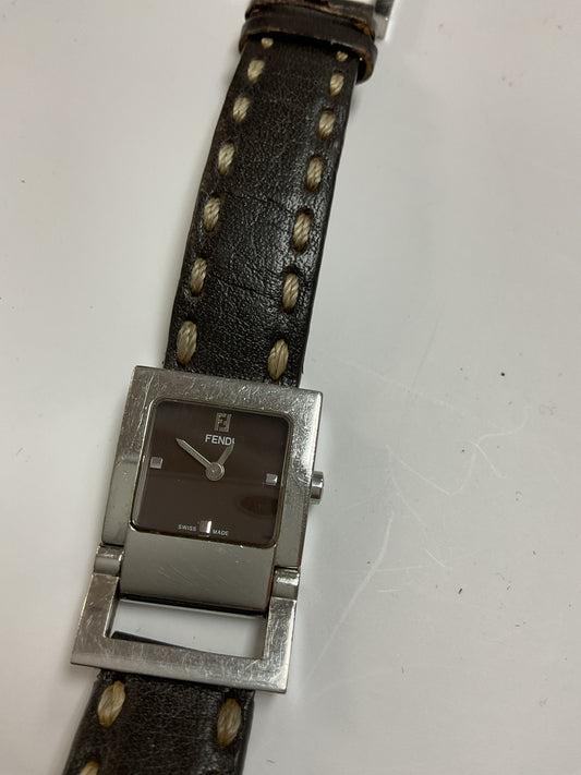 FENDI Watch vintage leather wrap needs battery
