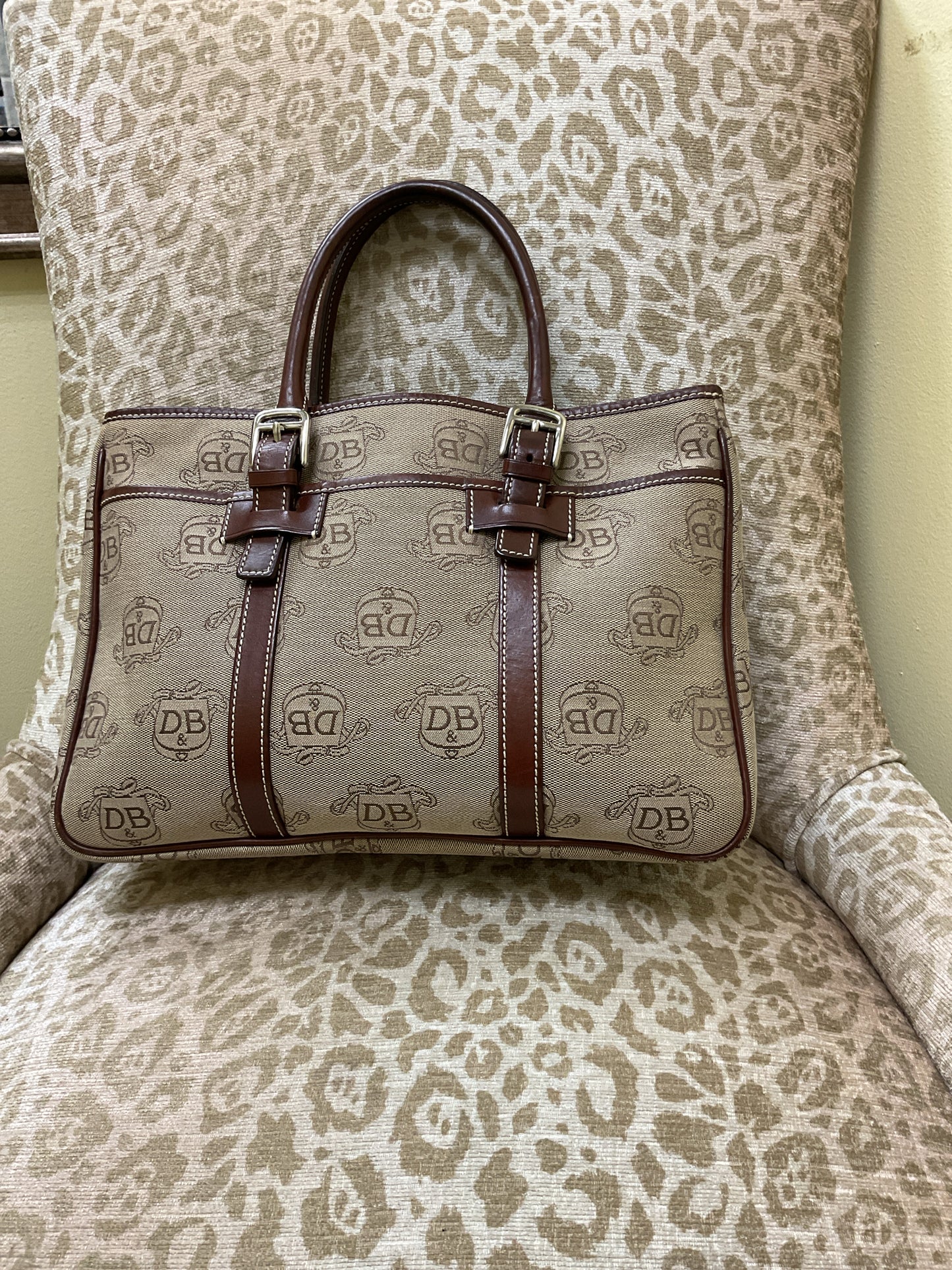 Dooney & Bourke Purse