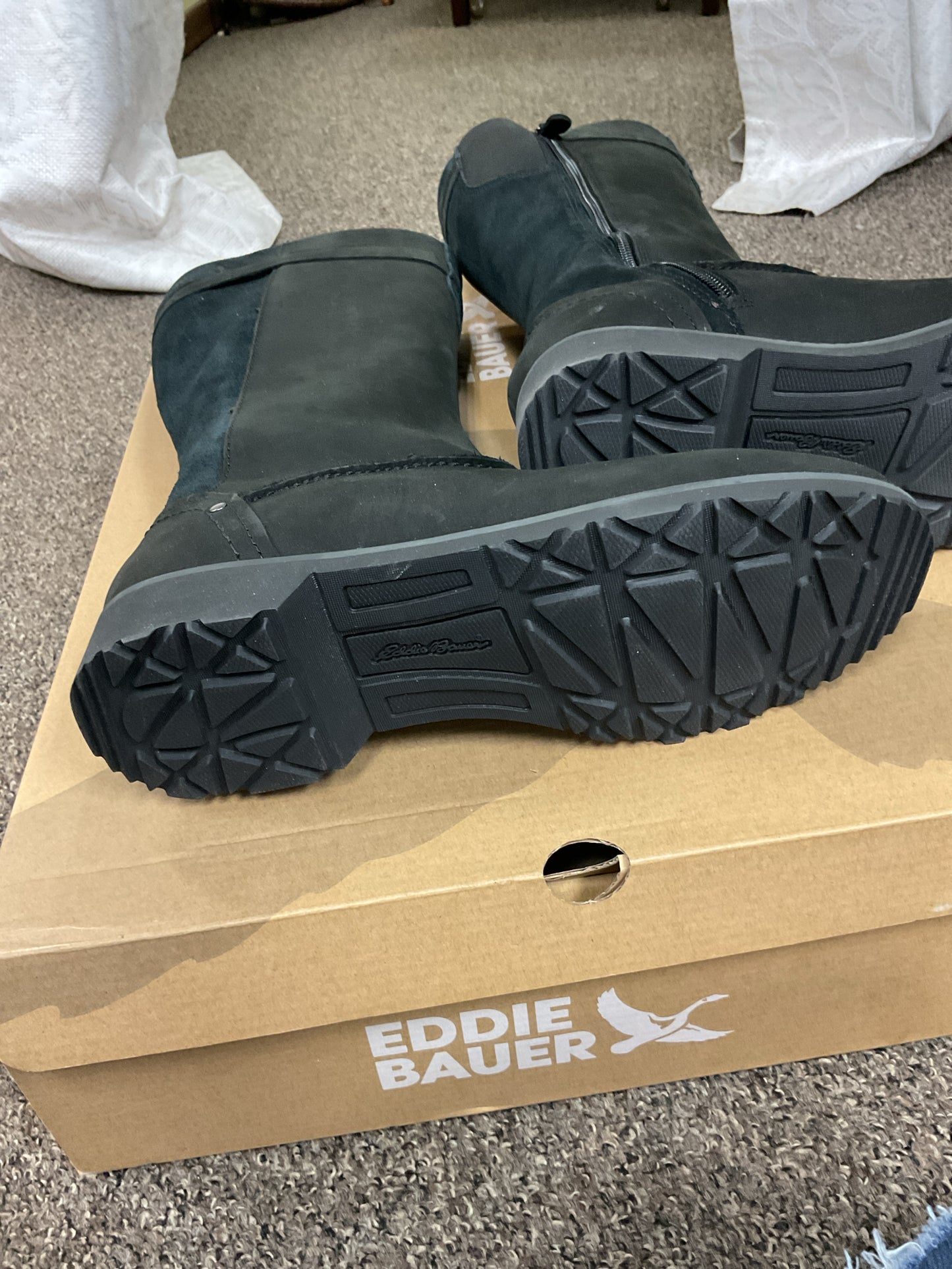 Eddie Bauer 8.5 Black Boots