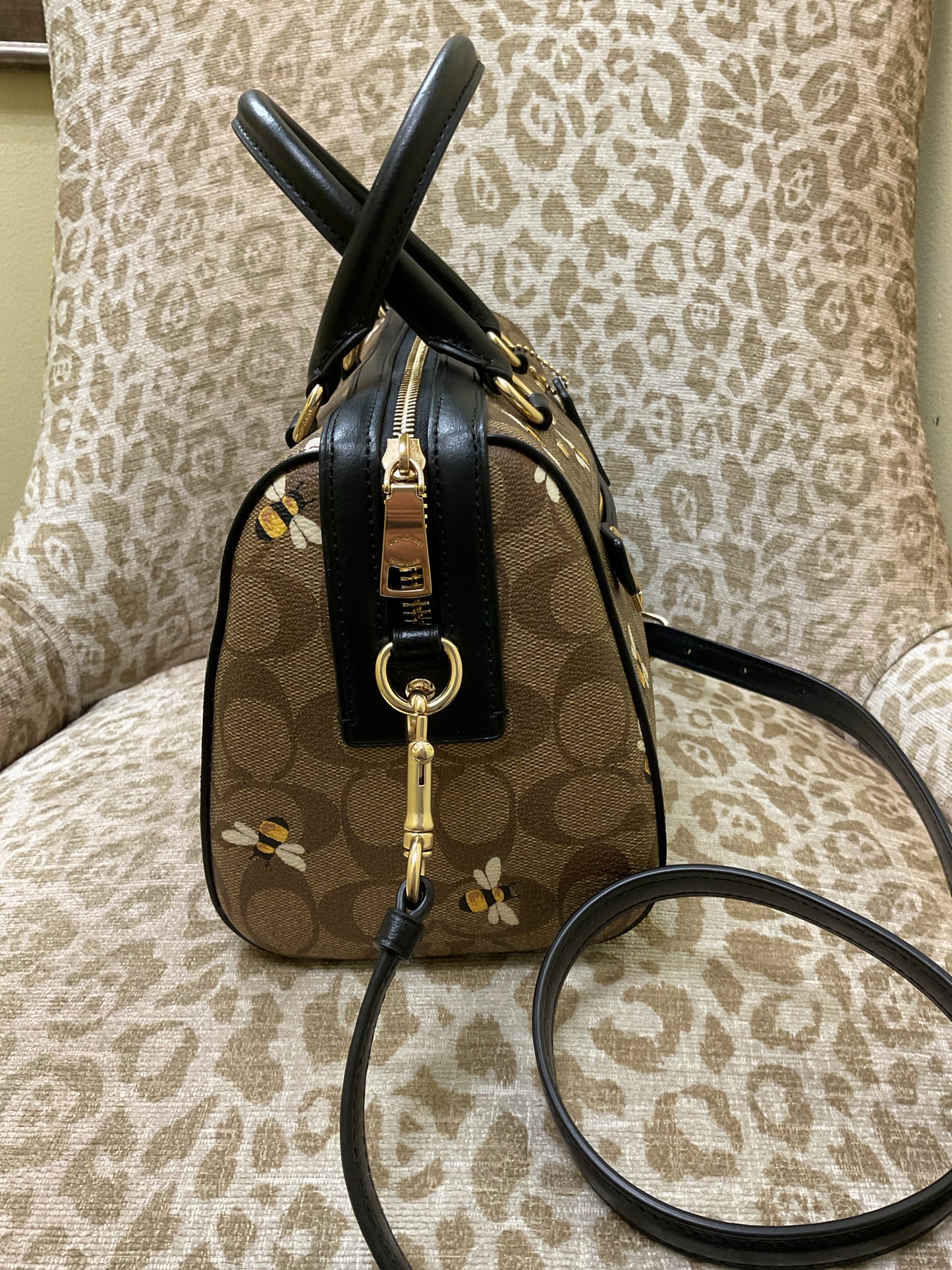 coach Purse C8591 Rowan Satchel Crossbody Bag Signature Bee Print