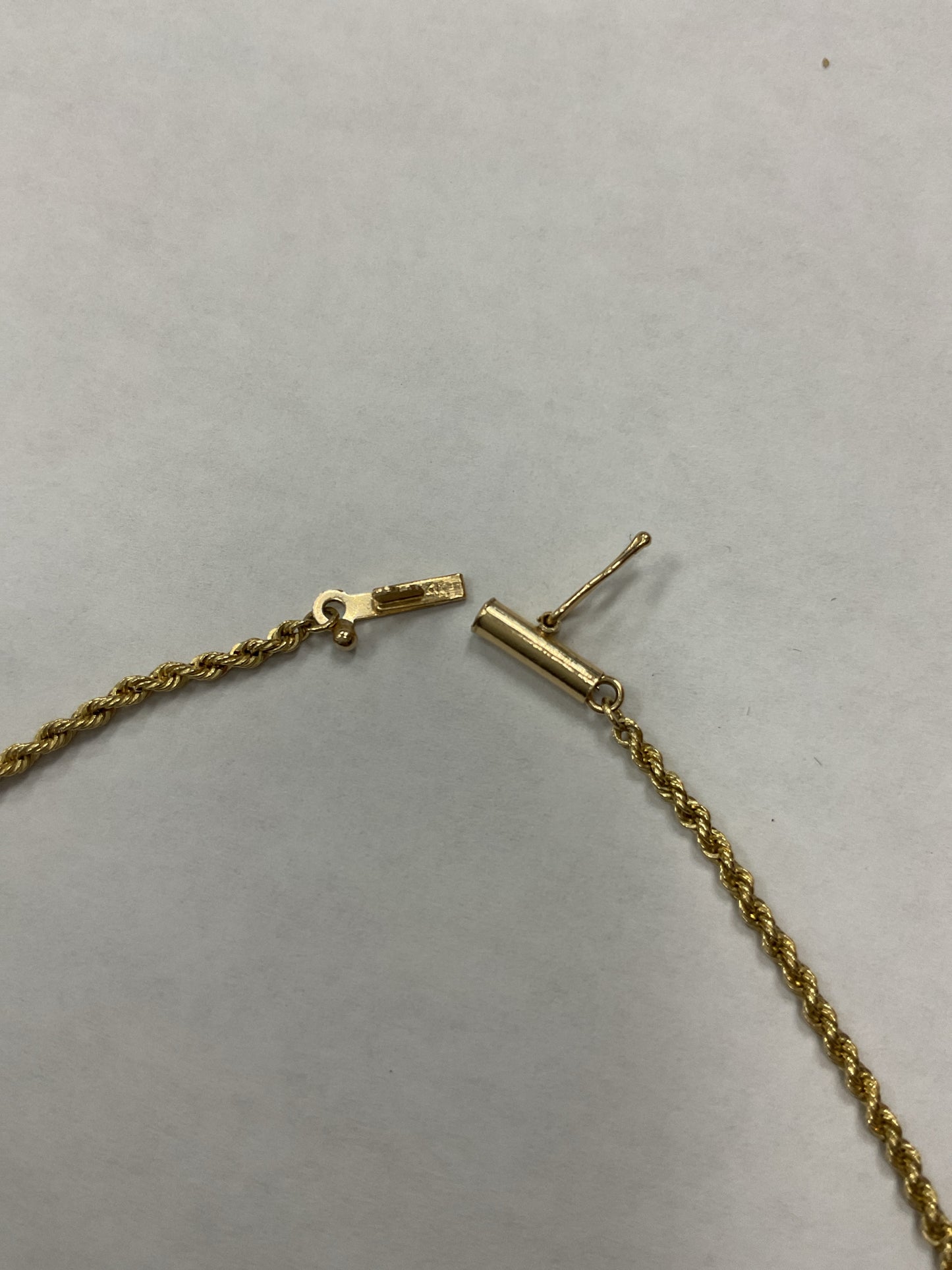 14K Necklace 16" rope twist 3.9g