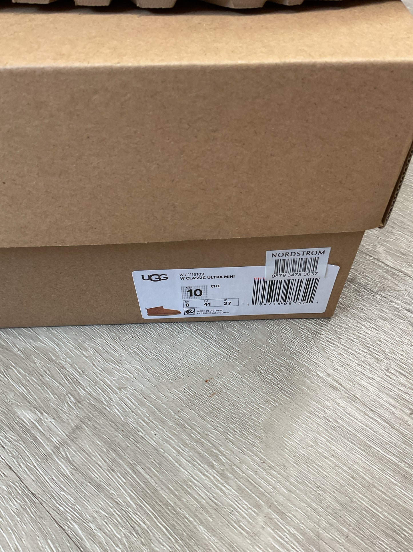 UGG 10 Tan Boots New Ultra Mini fits size