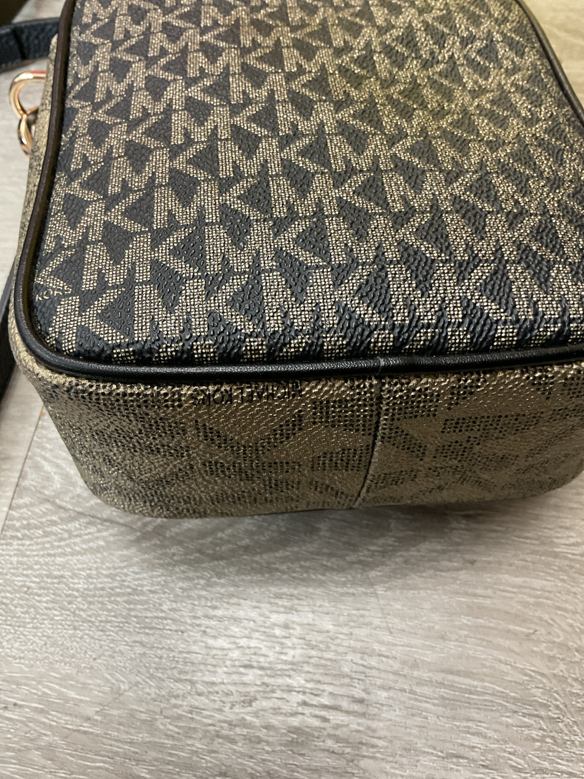Michael Kors Purse Elliot small utility crossbody Amazing colors bronze gold bla