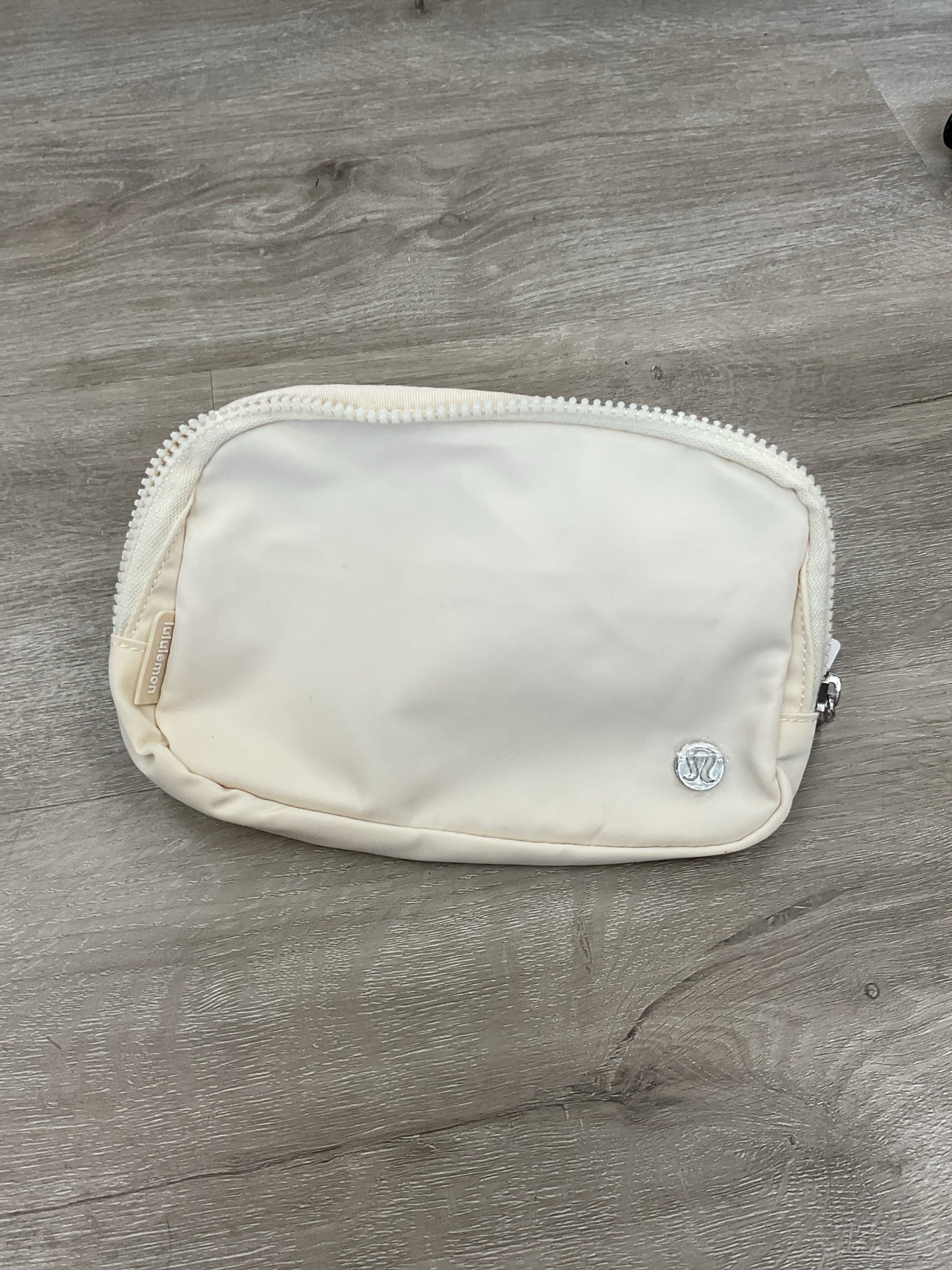 Lululemon Purse new everywhere belt bag
