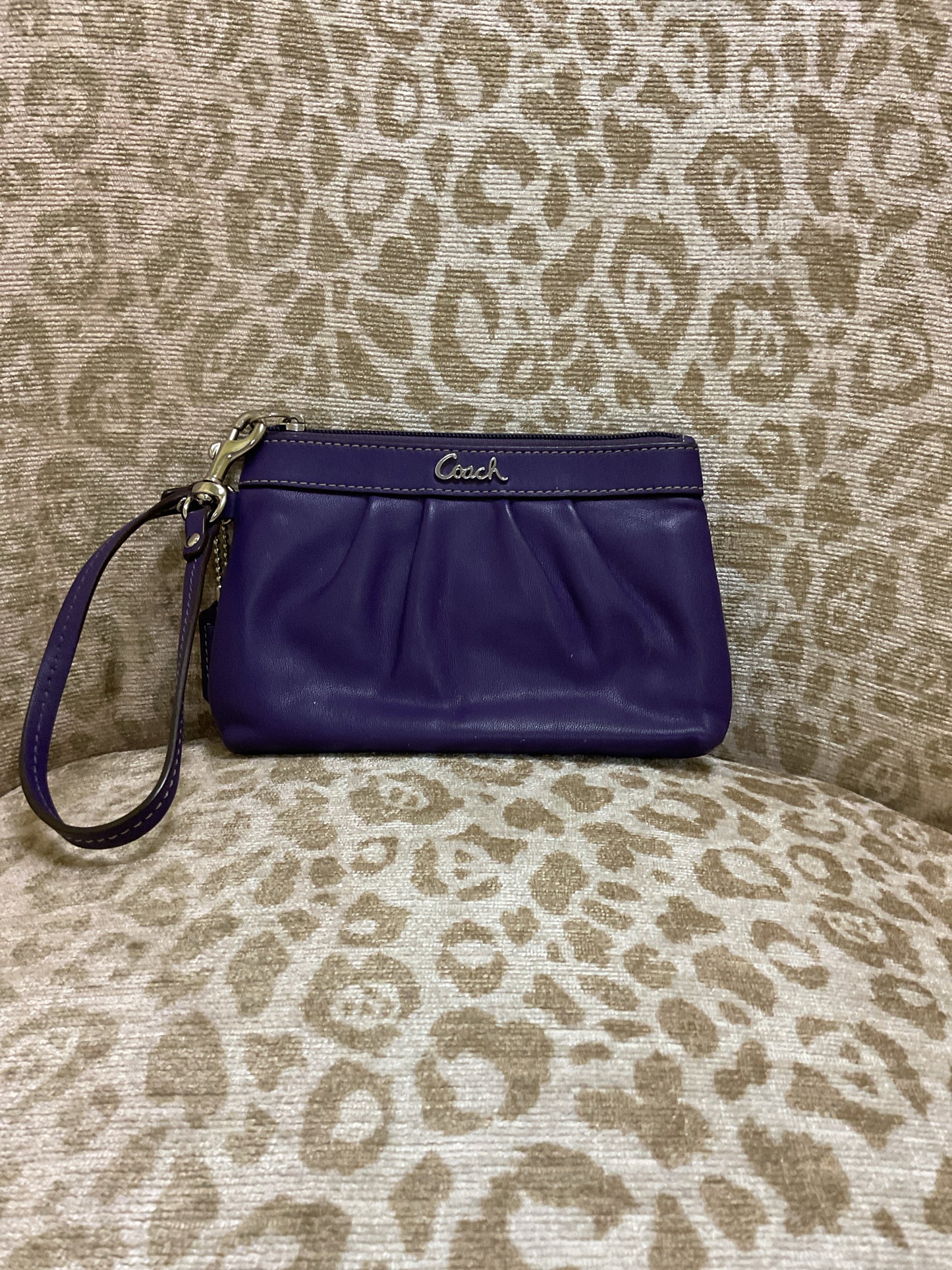coach Purse vintage pleated leather wristlet