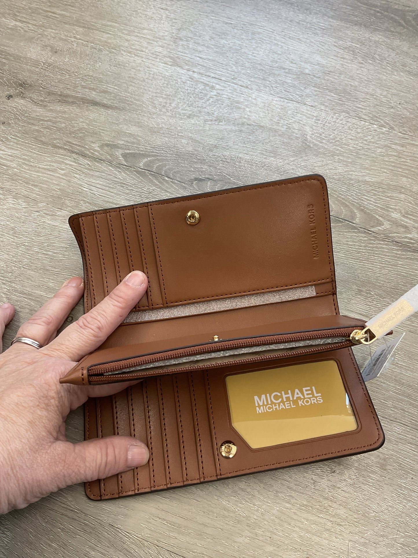Michael Kors Wallet NWT continental