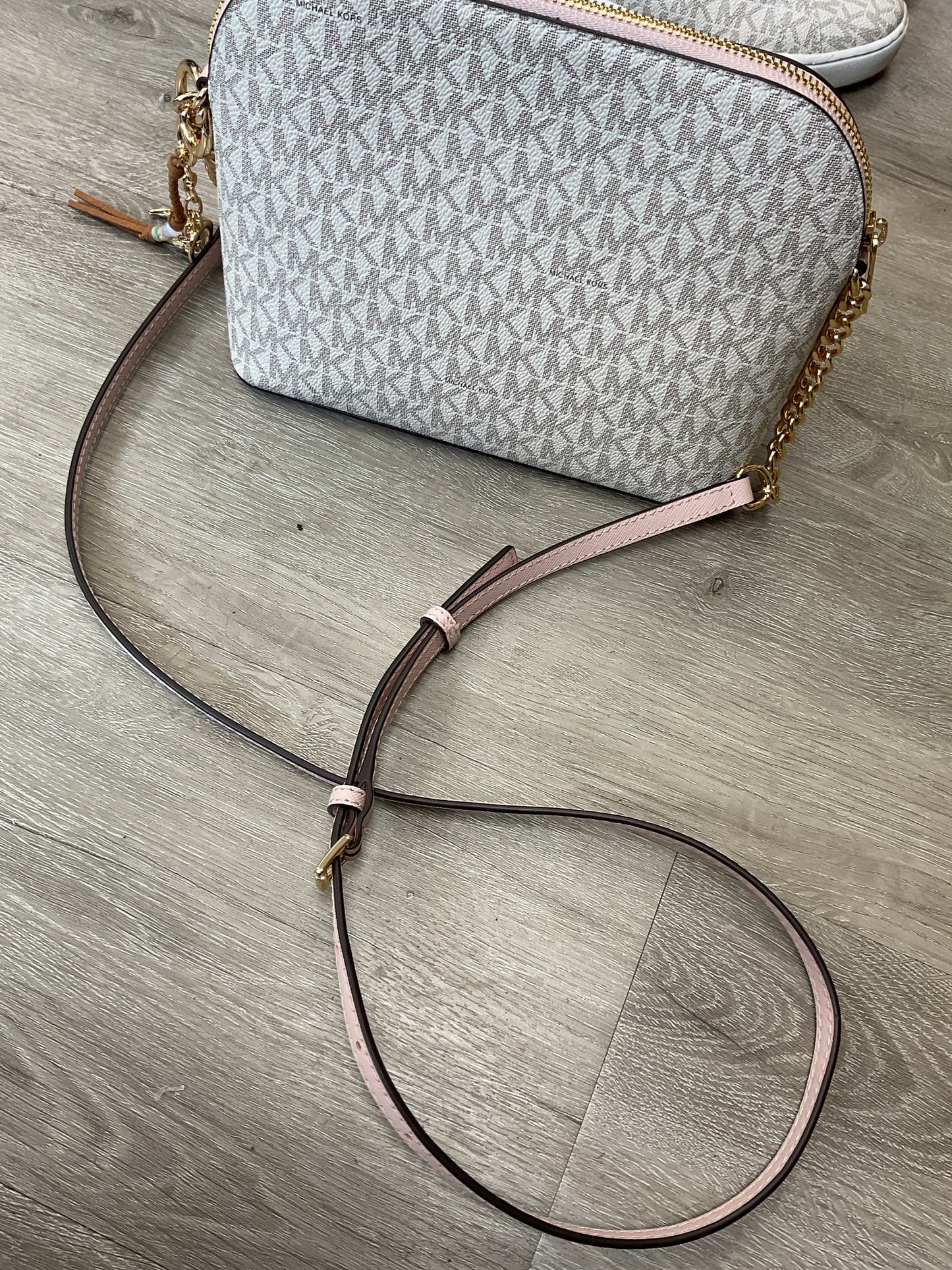 Michael Kors Purse blush pink and vanilla domed travel crossbody