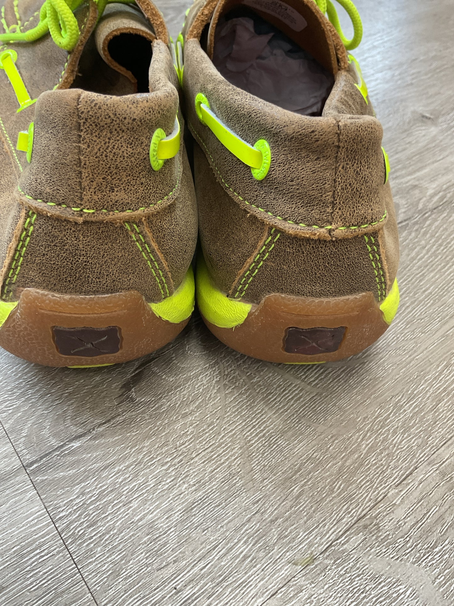 Twisted X 8.5 Brown shoes bomber leather moc