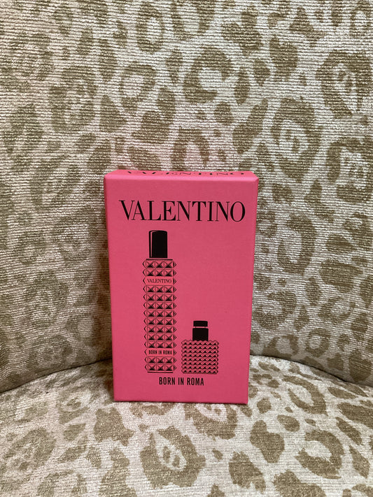perfume Born In Roma set .2oz .5oz