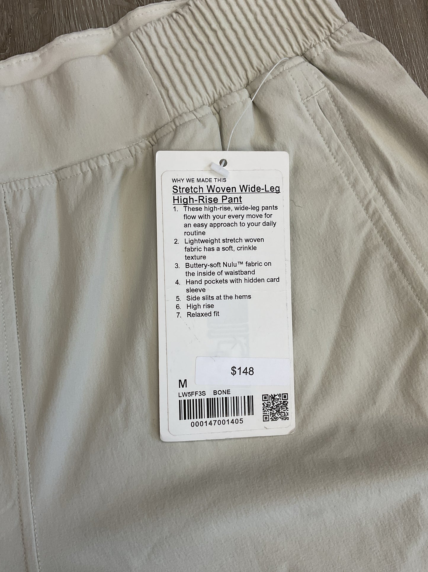 Lululemon Size M Bone Pants stretch woven wide leg high rise pant
