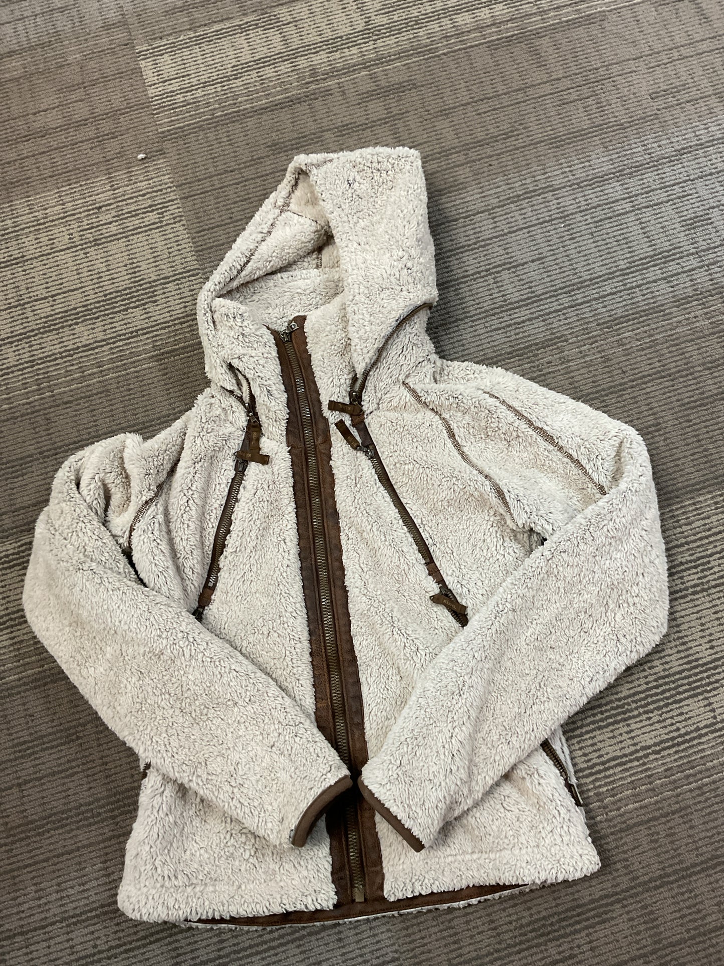 KUHL Size S Beige jacket Fleece zip with hood ladies