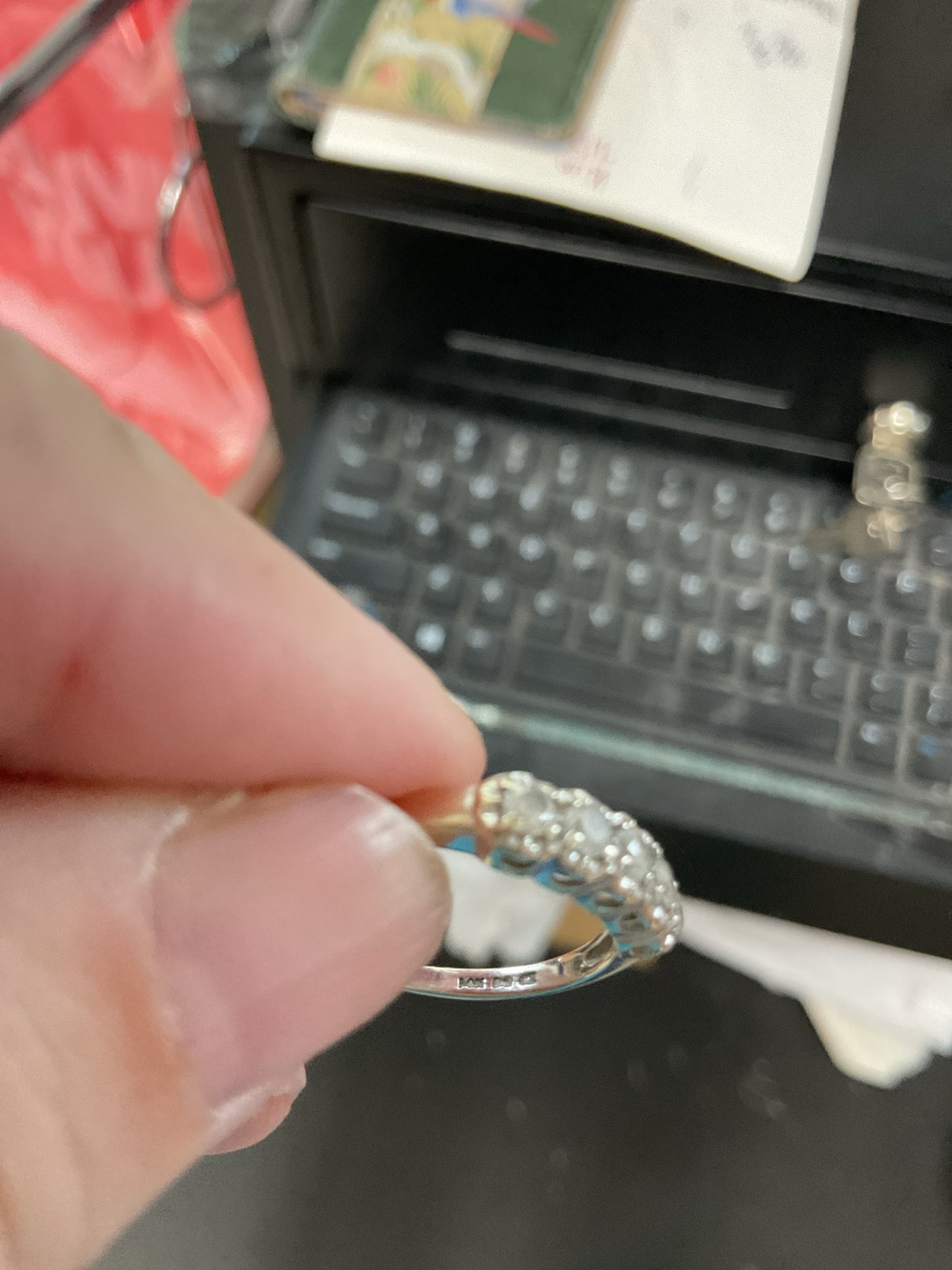 14K Ring white gold vintage cz inlaid band 2.3g