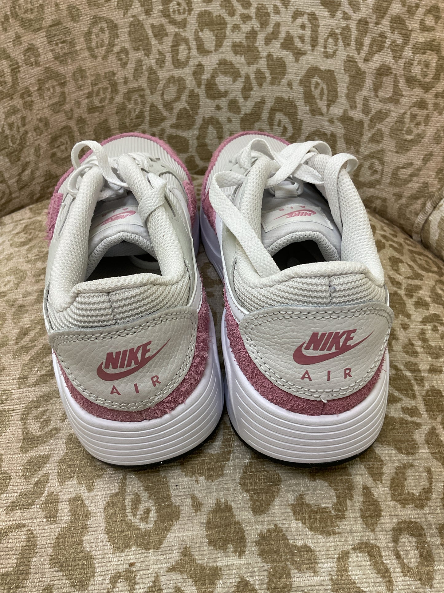 Nike size 6.5 Air Max  shoes