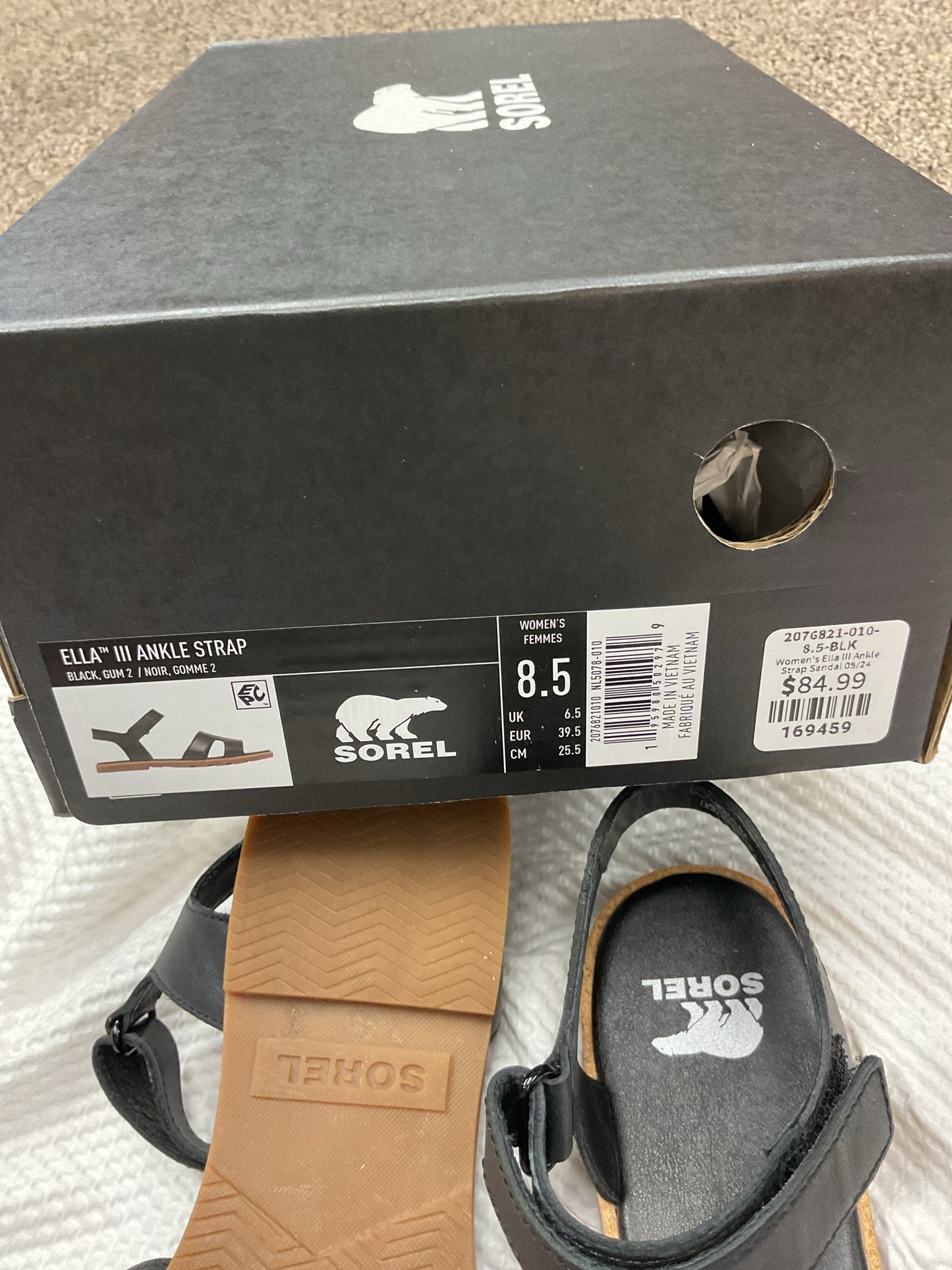 Sorel 8.5 Black Sandals New in box