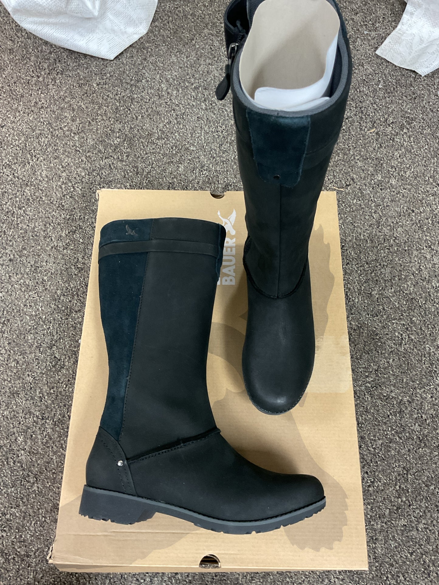 Eddie Bauer 8.5 Black Boots
