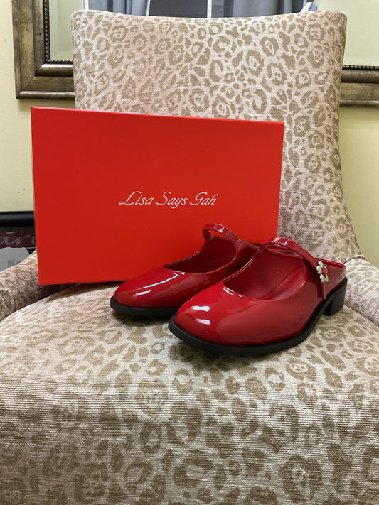 Lisa Says Gah! 7 Red shoes