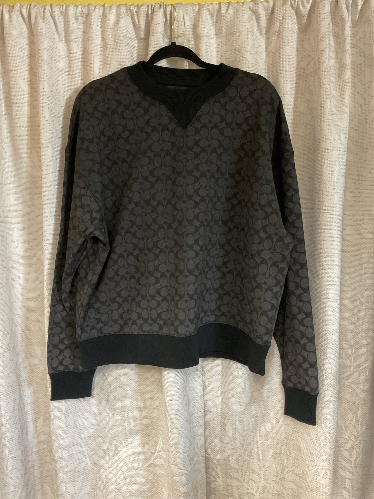 Size M coach Gray Sweatshirt NWT Essen crew