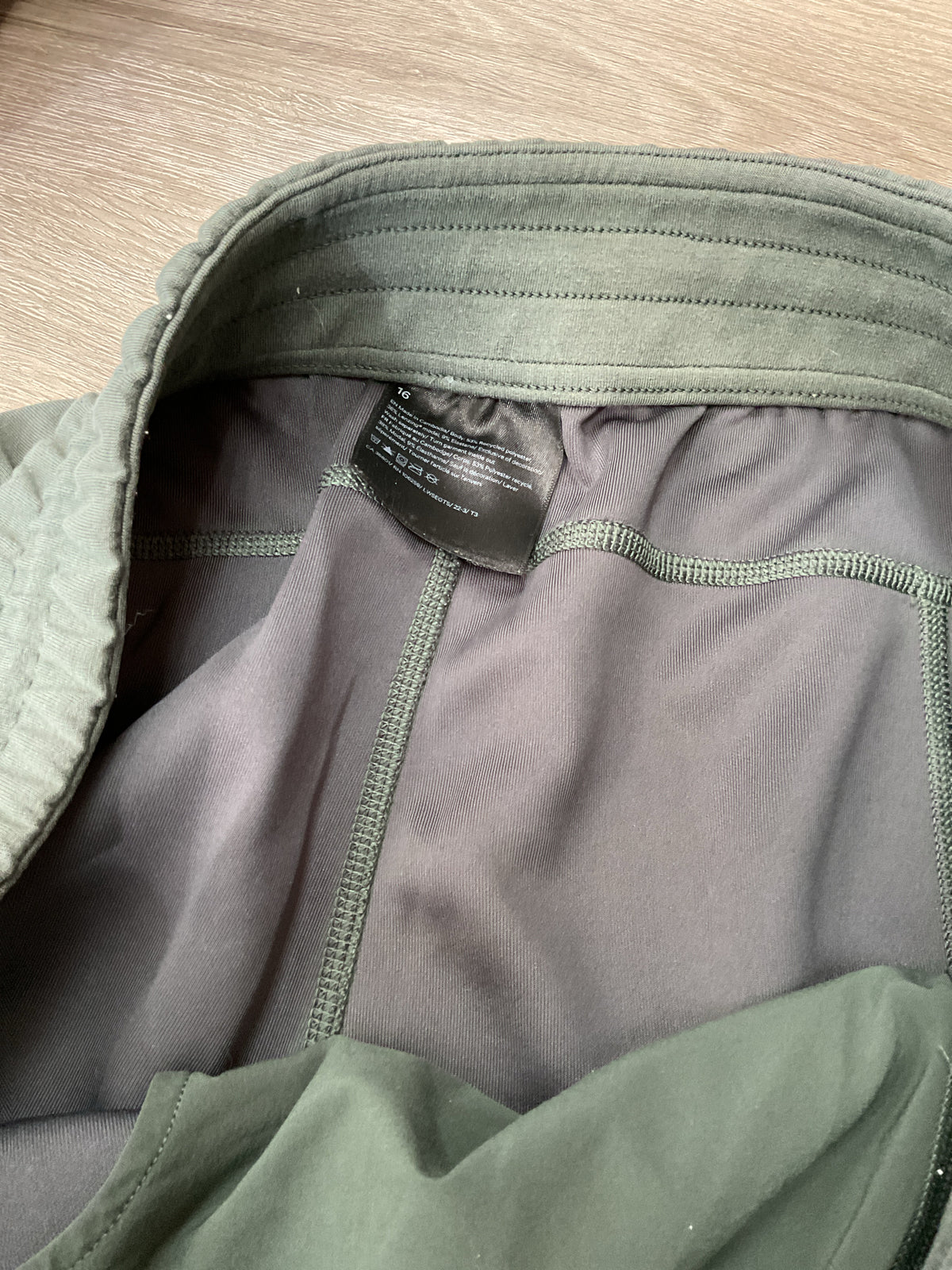 Lululemon Size 16 Sage Pants soft joggers
