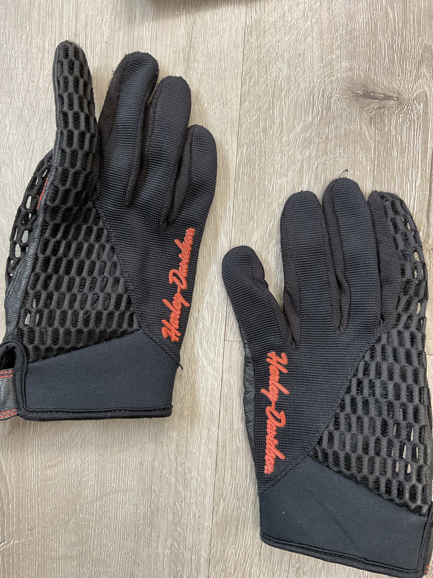 Harley Davidson Size L Black Gloves mesh ladies with velcro tabs