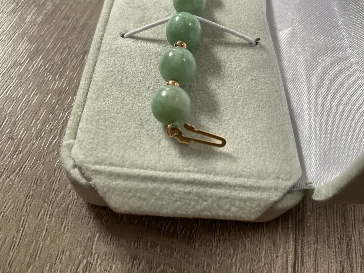 14K Bracelet with jade beads