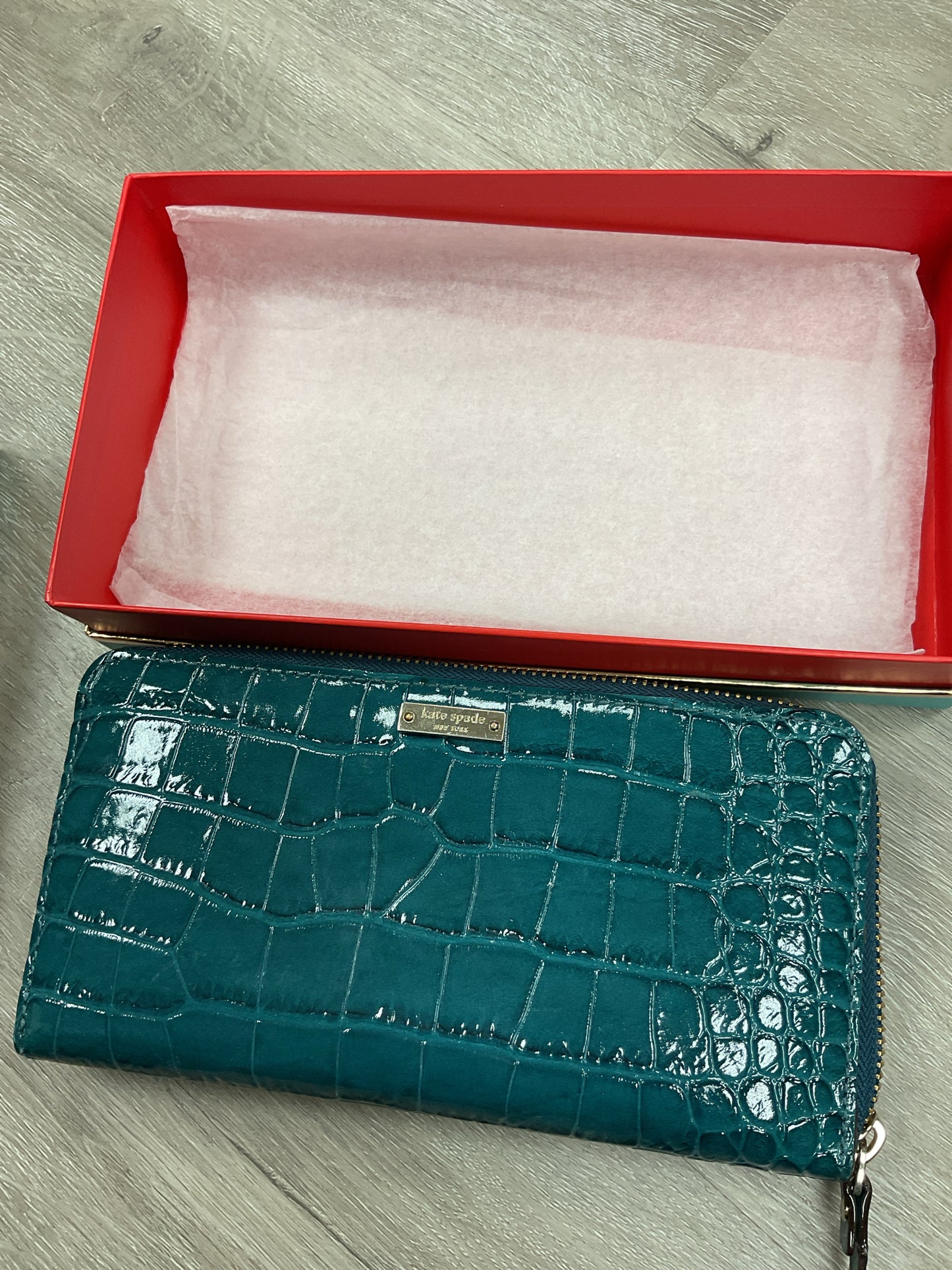 Kate Spade Wallet patent croco teal zip around