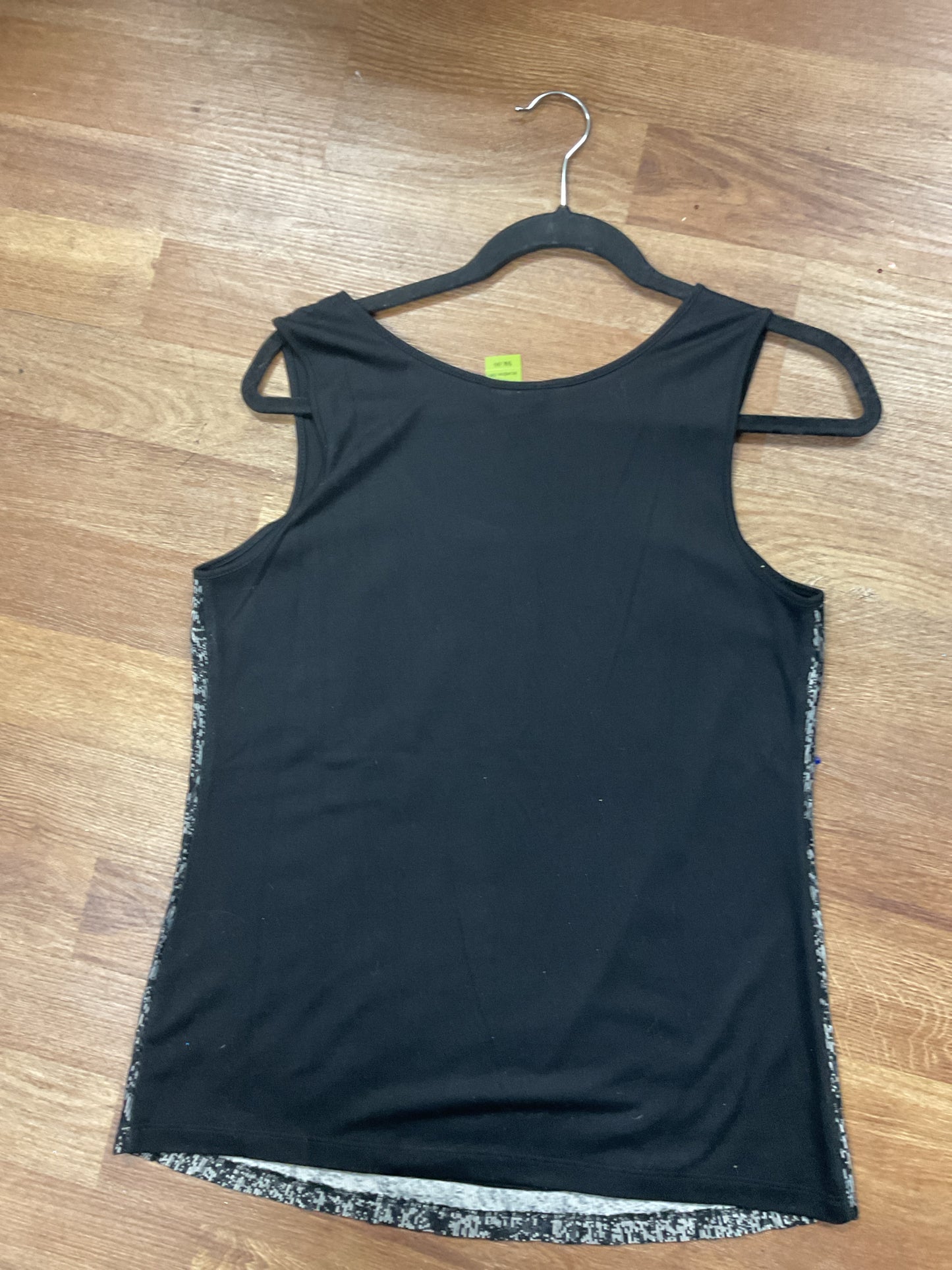 Nic + Zoe Size M Gray Shirt