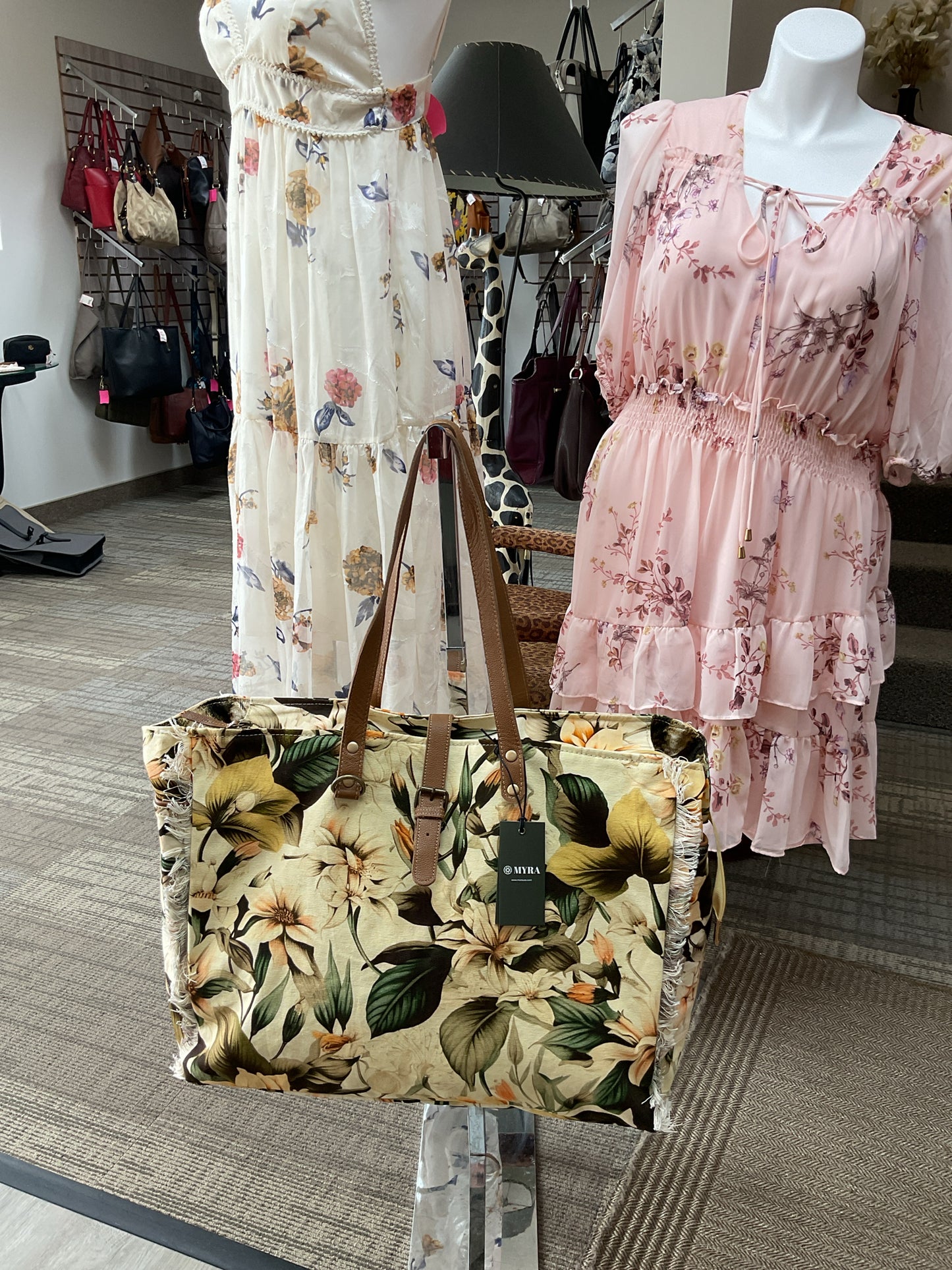 Myra Purse lOVELY FLORALS WEEKENDER COTTON PEACH GREEN & CREAM