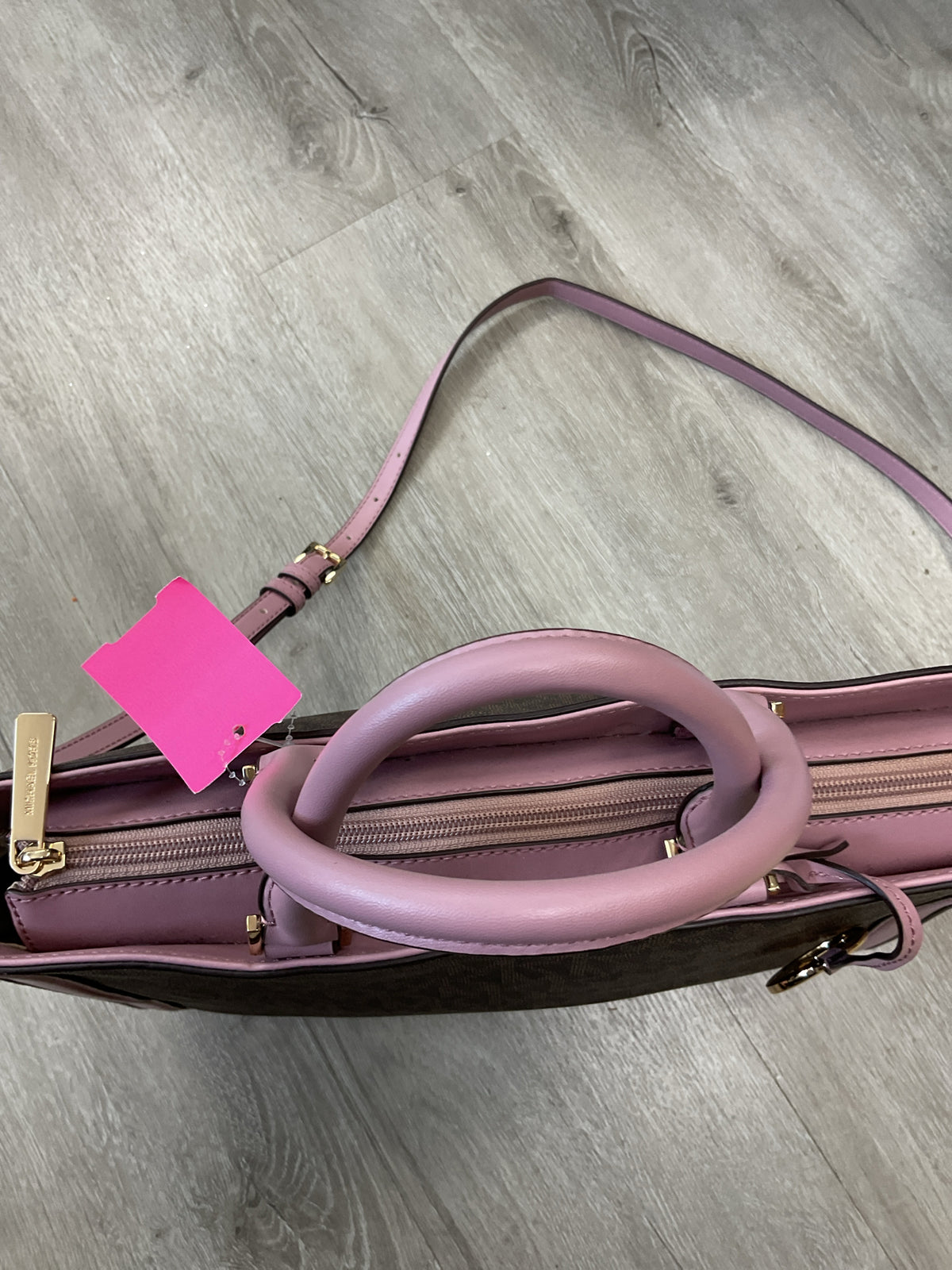 Michael Kors Purse Jessie Large Signiture business tablet purse pink & brown