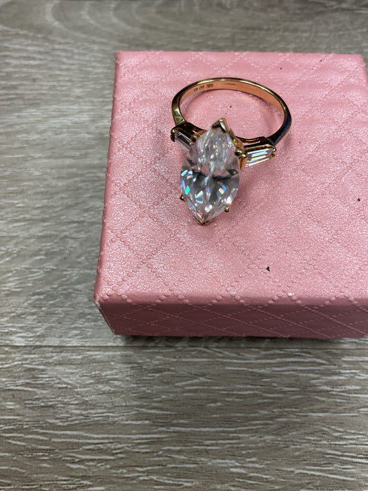 14K Ring huge cz stunning yellow gold