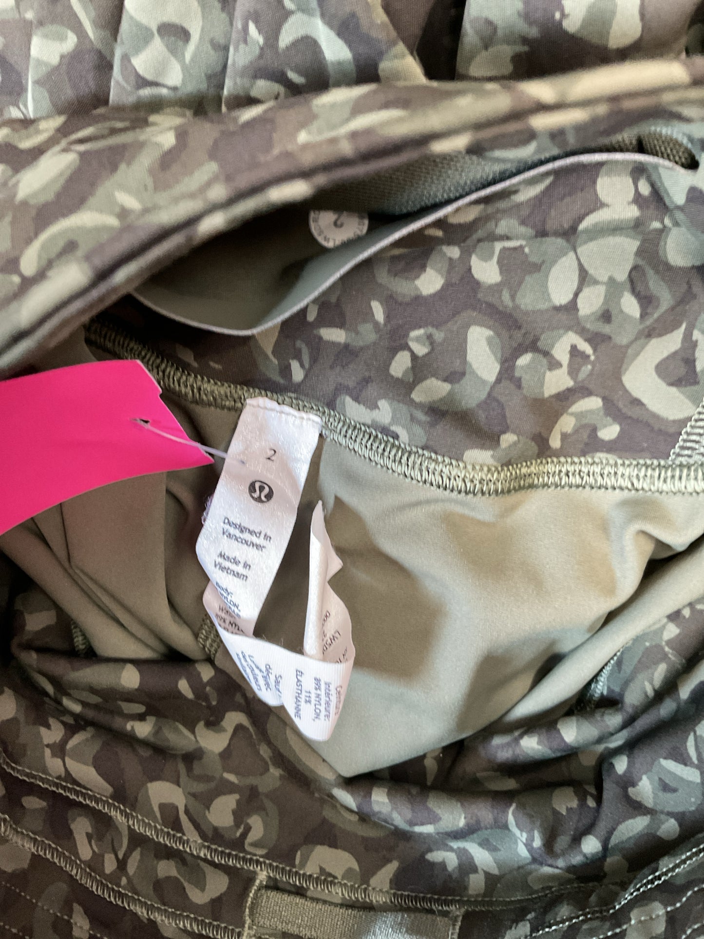 Lululemon Size 2 Green Pants camo leggings