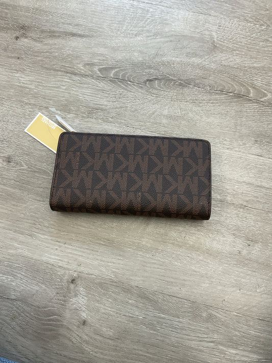 Michael Kors Wallet NWT continental