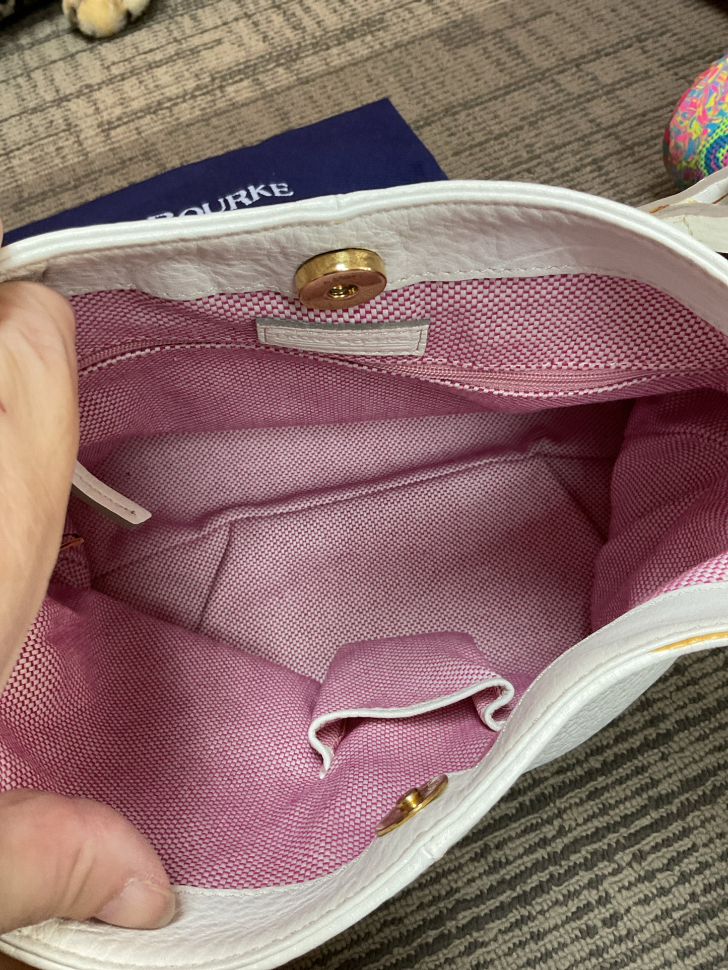 Dooney & Bourke Purse medium white pebbled leather shoulder bag