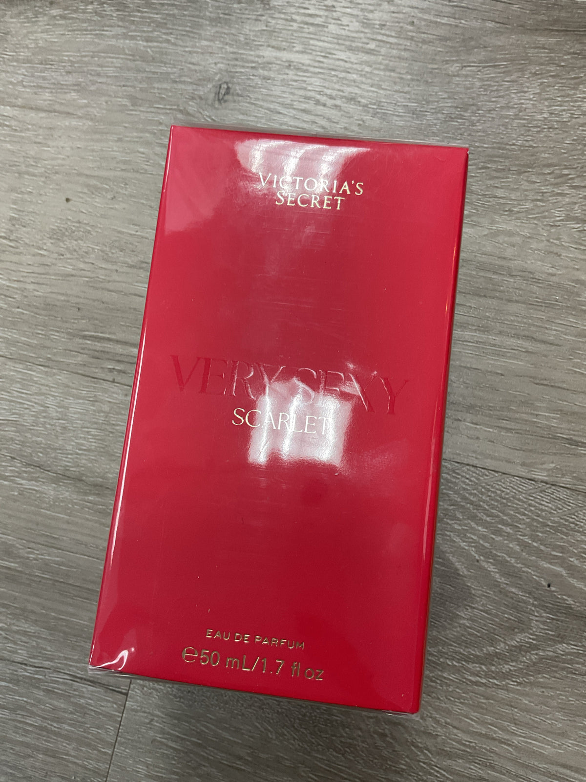 perfume 1.7oz Scarlet Very Sexy EDP