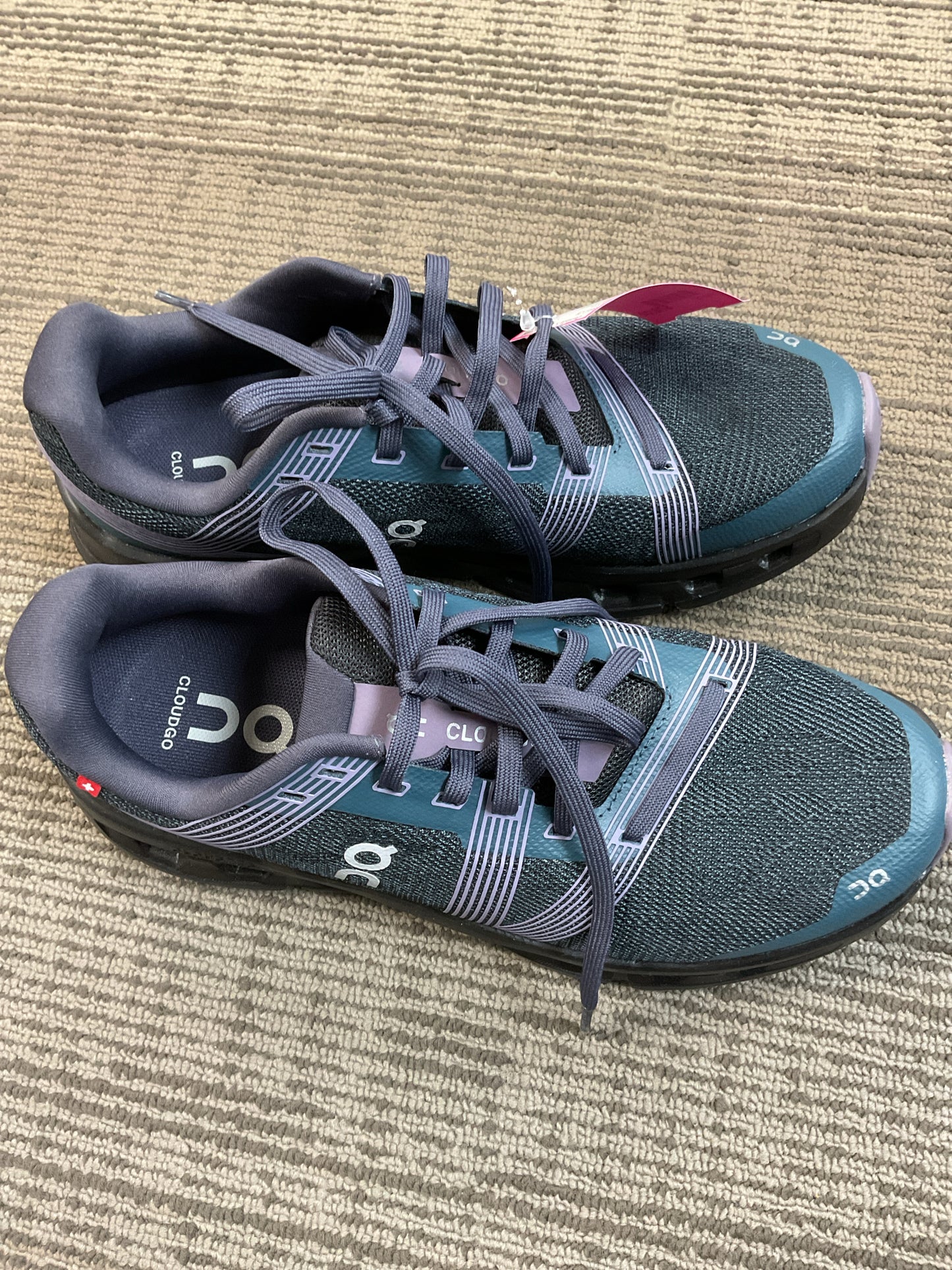 ON RUNNING 8 Blue shoes NEW