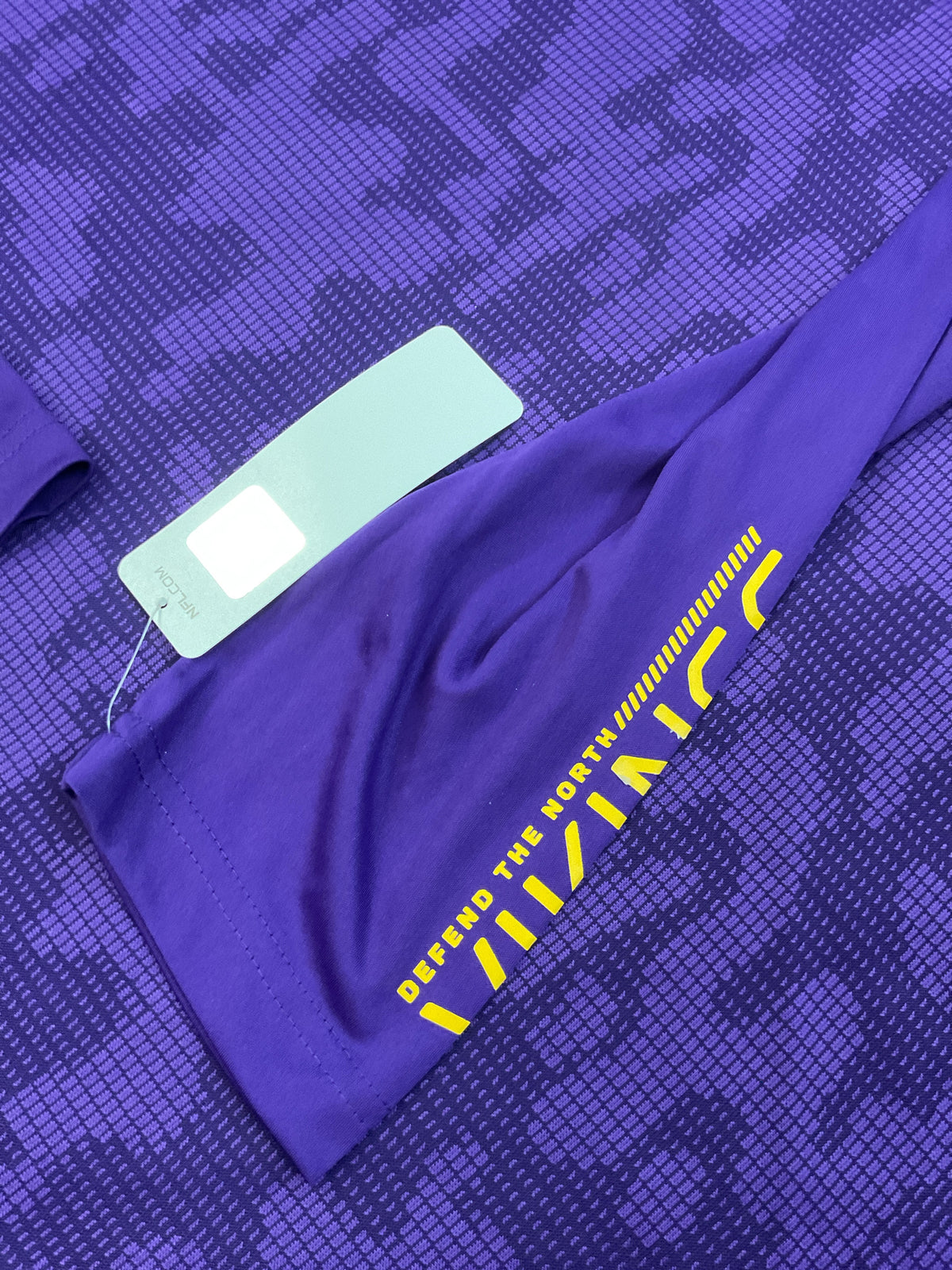 Size L NFL Team Apparel Purple Long Sleeve Shirt Minnesota Vikings Men's