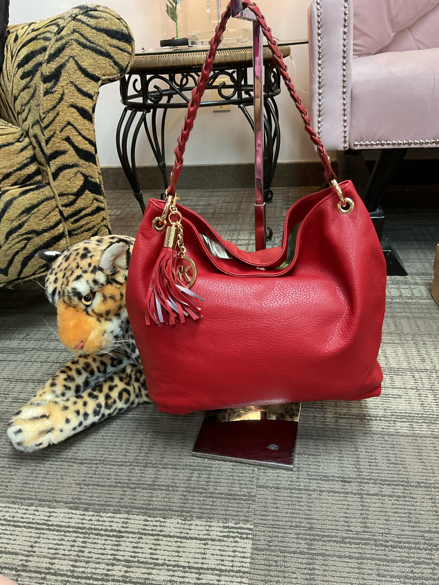 Michael Kors Purse pebbled leather shoulder bag gold hang tag and tassel