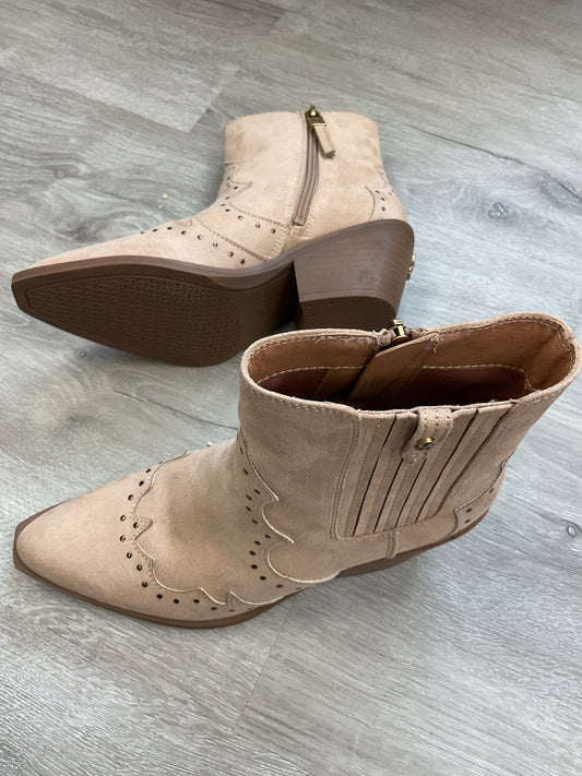Sam & Libby 7 Tan Boots studded western boots